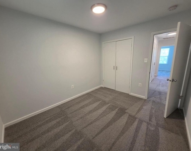 15040 Cherrywood Drive - Photo Thumbnail 6