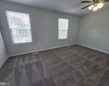 15040 Cherrywood Drive - Photo Thumbnail 15