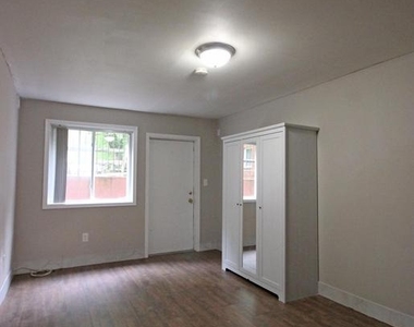 17a Water Street - Photo Thumbnail 16
