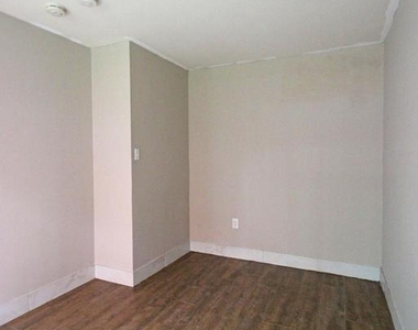 17a Water Street - Photo Thumbnail 6