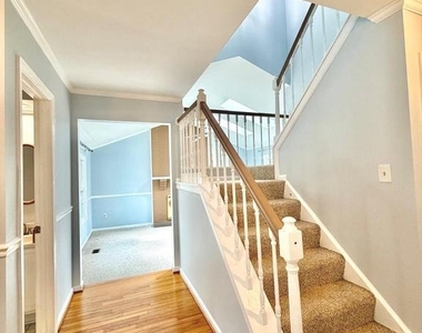 3141 Gershwin Lane - Photo Thumbnail 3