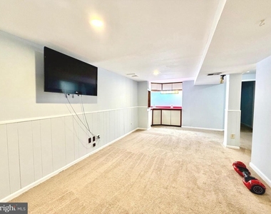 3141 Gershwin Lane - Photo Thumbnail 34