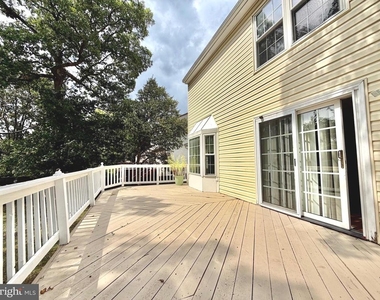3141 Gershwin Lane - Photo Thumbnail 40