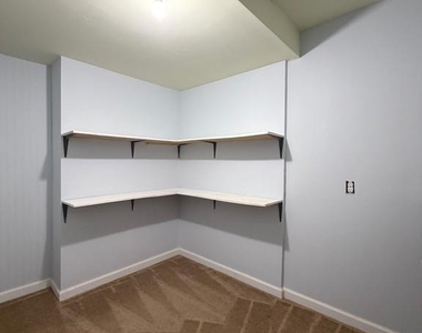 3141 Gershwin Lane - Photo Thumbnail 20
