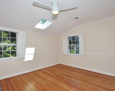 6003 Woodacres Drive - Photo Thumbnail 28
