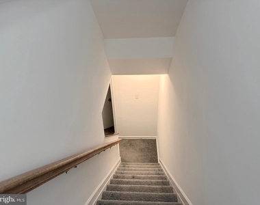 6122 Little Foxes Run - Photo Thumbnail 9
