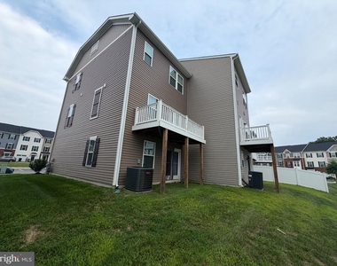 2522 Schooner Way - Photo Thumbnail 12