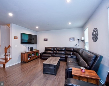 167 Hokeland Drive - Photo Thumbnail 8