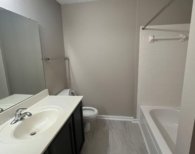 5588 Talbot Court - Photo Thumbnail 14