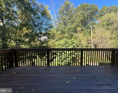 5588 Talbot Court - Photo Thumbnail 17