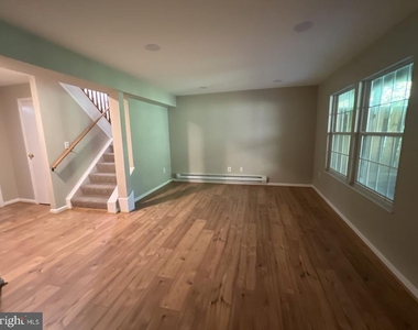 5588 Talbot Court - Photo Thumbnail 15