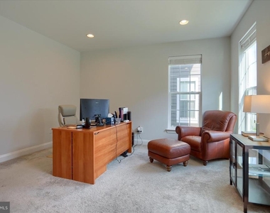 6407 Falconwood Street - Photo Thumbnail 13
