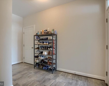 6407 Falconwood Street - Photo Thumbnail 20