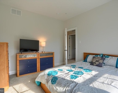 6407 Falconwood Street - Photo Thumbnail 24
