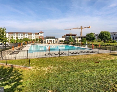 6407 Falconwood Street - Photo Thumbnail 64
