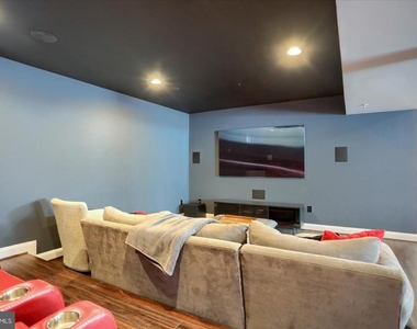 6407 Falconwood Street - Photo Thumbnail 49