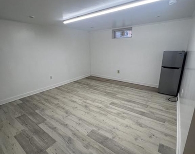 927 Southridge Road - Photo Thumbnail 14