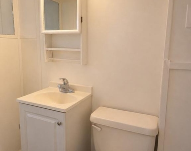 814 E Cold Spring Lane - Photo Thumbnail 12
