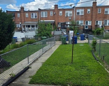 814 E Cold Spring Lane - Photo Thumbnail 13