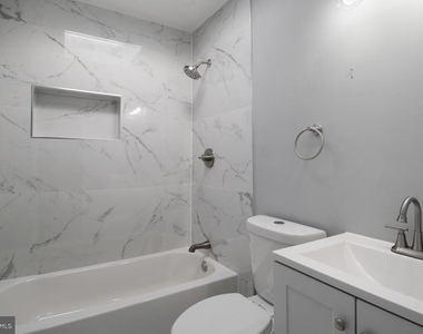 1202 Darley Avenue - Photo Thumbnail 12