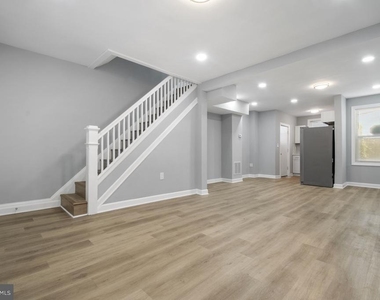 1202 Darley Avenue - Photo Thumbnail 4