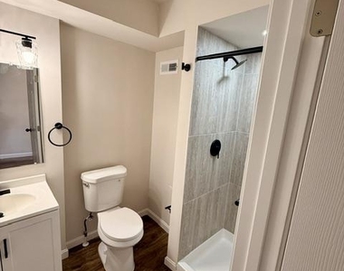 1923 E Baltimore Street - Photo Thumbnail 27