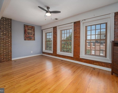 840 S Bond Street - Photo Thumbnail 27