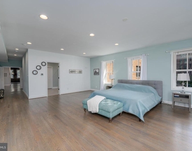 840 S Bond Street - Photo Thumbnail 15