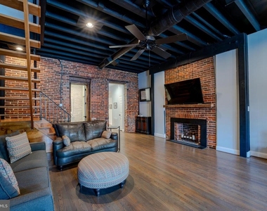 840 S Bond Street - Photo Thumbnail 14