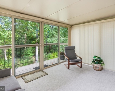 428 Cranes Roost Court - Photo Thumbnail 18