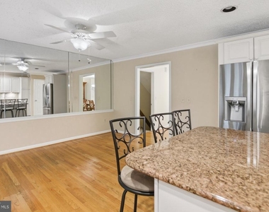 428 Cranes Roost Court - Photo Thumbnail 13