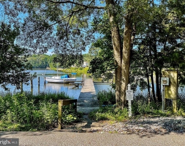 1615 Grange Road - Photo Thumbnail 10