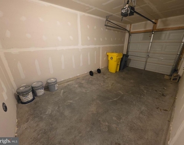 7518 Goldfinch Court - Photo Thumbnail 18