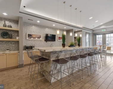 7518 Goldfinch Court - Photo Thumbnail 22