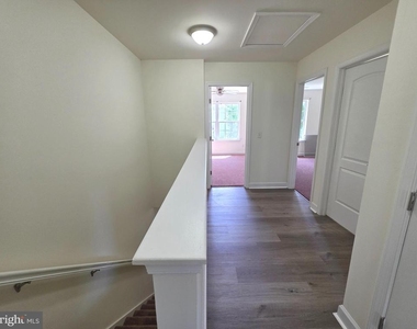 143 Medal Way - Photo Thumbnail 18