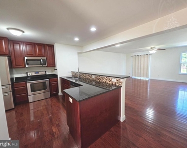 143 Medal Way - Photo Thumbnail 4