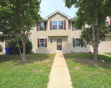 143 Medal Way - Photo Thumbnail 1