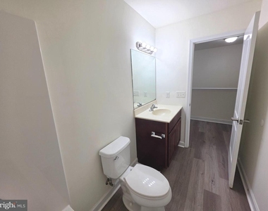 143 Medal Way - Photo Thumbnail 24