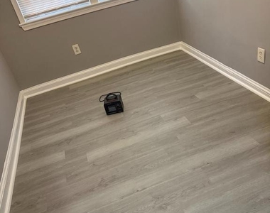 3235 Ely Place Se - Photo Thumbnail 6
