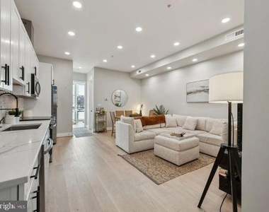 2213 M Street Ne - Photo Thumbnail 7
