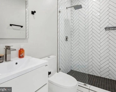2213 M Street Ne - Photo Thumbnail 17