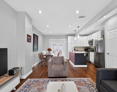2630 10th Street Ne - Photo Thumbnail 7