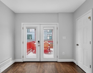 2630 10th Street Ne - Photo Thumbnail 12