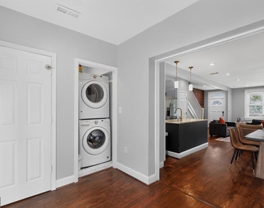 2630 10th Street Ne - Photo Thumbnail 18