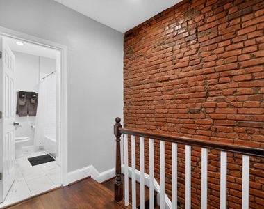 2630 10th Street Ne - Photo Thumbnail 20