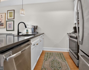 11 15th Street Ne - Photo Thumbnail 7