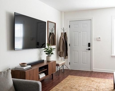 705 Brandywine Street Se - Photo Thumbnail 5