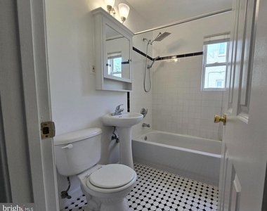 705 Brandywine Street Se - Photo Thumbnail 7