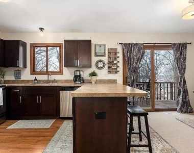 11816 Highridge Drive - Photo Thumbnail 2