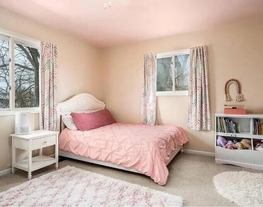 11816 Highridge Drive - Photo Thumbnail 15